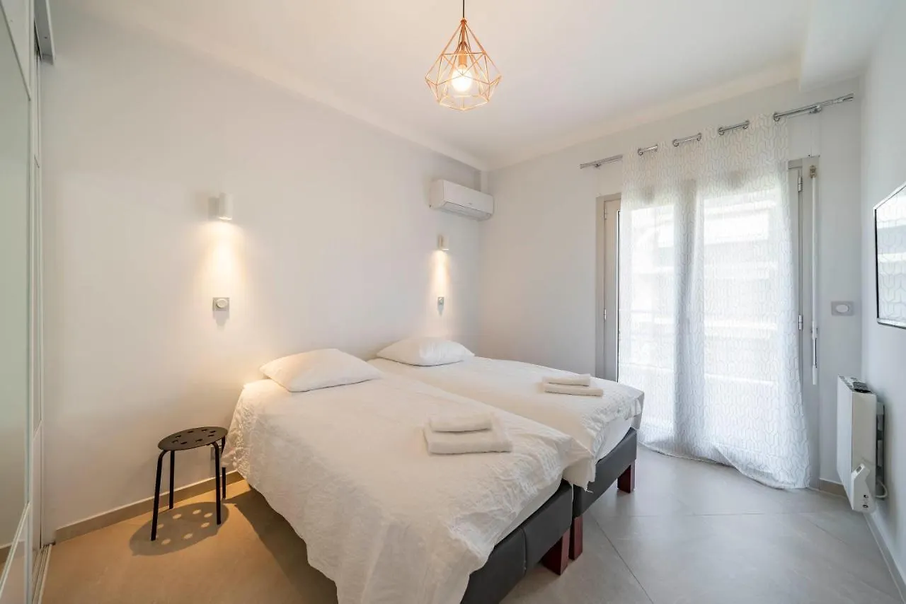 Wdf 2 Bedrooms 1Min Walk To Carlton Hotel كان